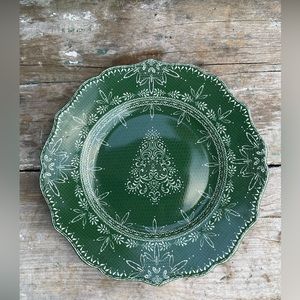 222 Fifth green winter ball porcelain salad plate Christmas tree holiday nwt